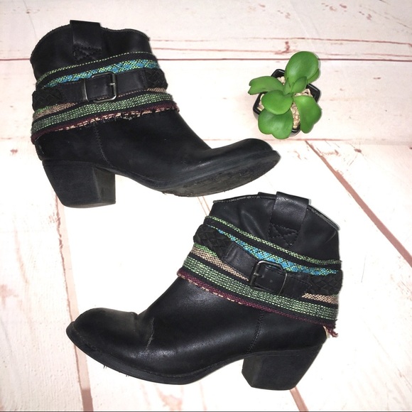 Rock & Candy Black Hollie Buckle Ankle Booties - Picture 2 of 8